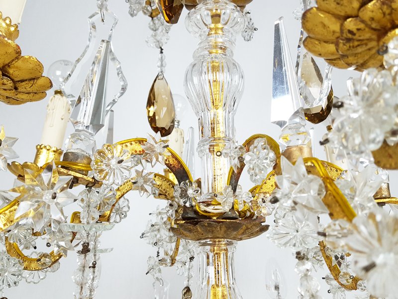 Large Italian Gold Leaf Metal and Faceted Crystal 12-Light Chandelier, 1930s