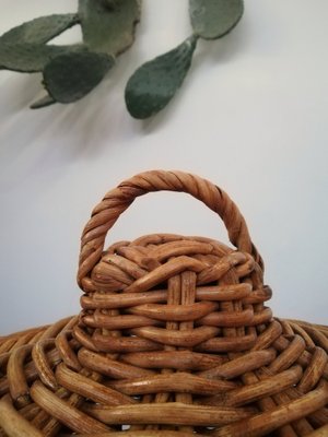 Large Italian Hand-Woven Willow Basket with Lid, 1950s-UIW-1303995