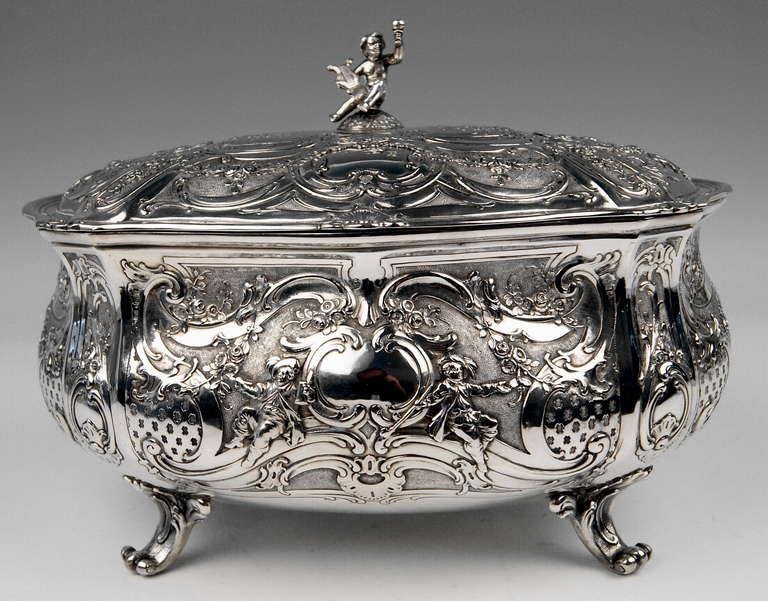 Large Lidded Bowl on Feet in Silver, Hanau, Germany, 1907-1910