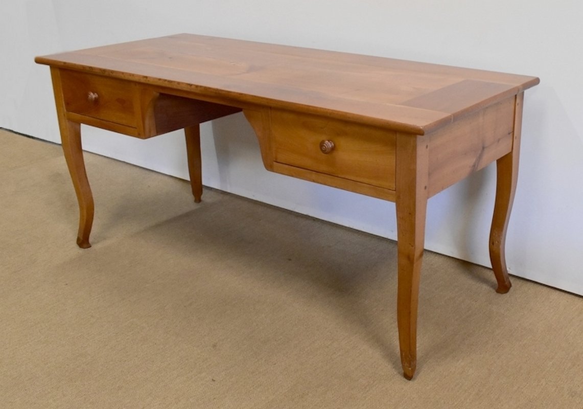 Large Louis XV Desk in Solid Cherry, Mid-19th Century