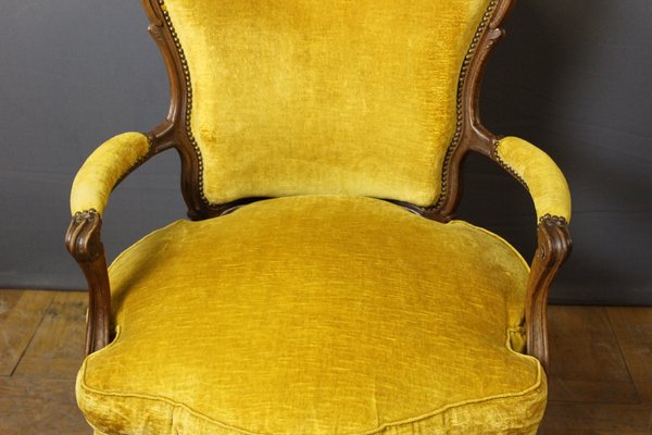 Large Louis XV Lounge Chair in Walnut, 1750-BCR-2016248