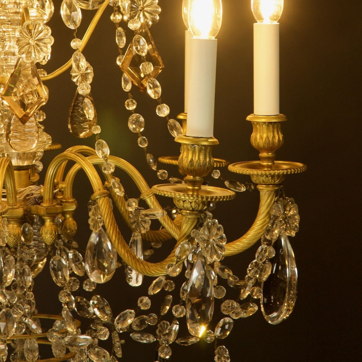 Large Louis XVI Style Chandelier by Maison Baguès, France