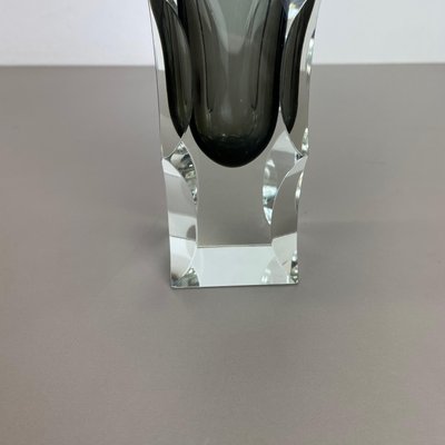 Large Mandruzzato Faceted Glass Sommerso Vase, Murano, Italy-QZ-1217704