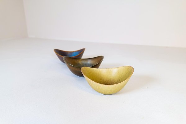 Large Mid-Century Ceramic Bowls by Gunnar Nylund for Rörstrand, Sweden, Set of 3-UYK-1165823