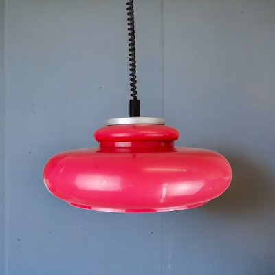 Large Mid-Century Italian Modern Red Acrylic Pull Down Hanging Lamp, 1960s-SCS-1718146