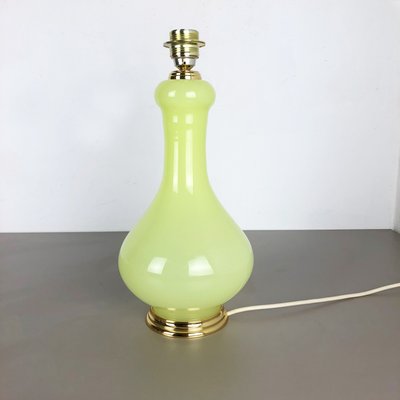 Large Mid-Century Italian Opaline Murano Glass Table Lamp from Cenedese Vetri-QZ-566217