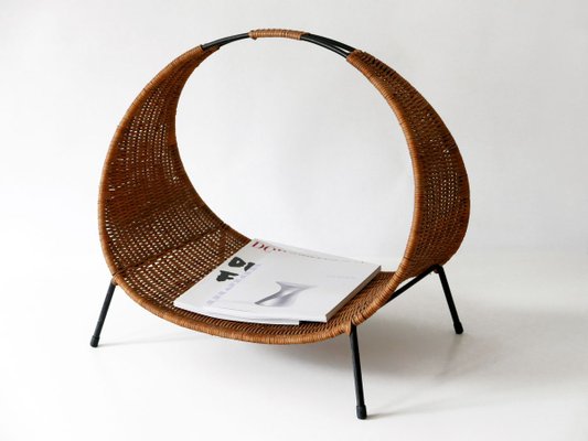 Large Mid-Century Modern Italian Wicker Magazine Rack or Stand, 1960s-WPT-831868