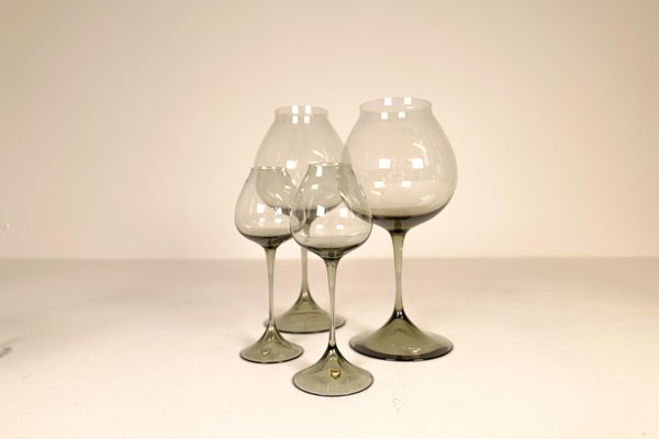 Large Mid-Century Tulip Glasses by Nils Landberg for Orrefors, Sweden, 1950s, Set of 9-UYK-1147458