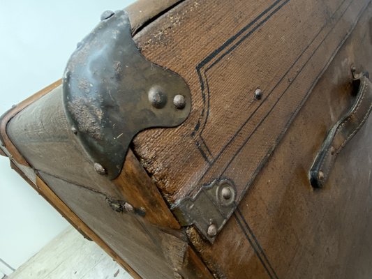 Large Old Travel Trunk Chest Coffee Table, 1900s-WZZ-1153849