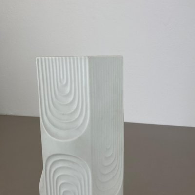 Large Op Art Biscuit Porcelain Vase by AK Kaiser, 1970s-QZ-1814029