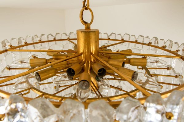 Large Palazzo Chandelier in Gilt Brass & Glass from Kalmar, Austria, 1970-VDW-824803