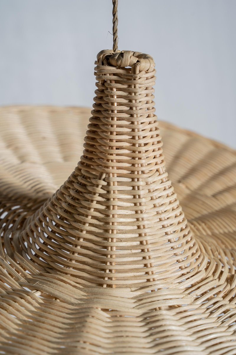 Large Pendant Light in Rattan in the Shape of a Hat