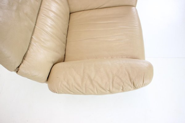 Large Scandinavian Adjustable Leather Armchair by Peem, 1970s-TZ-1262911