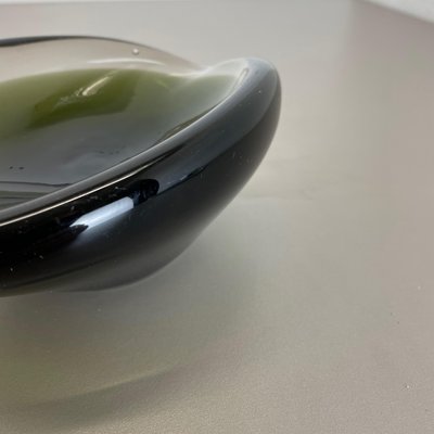 Large Sculptural Murano Glass Shell Ashtray, Italy, 1970-QZ-1149904