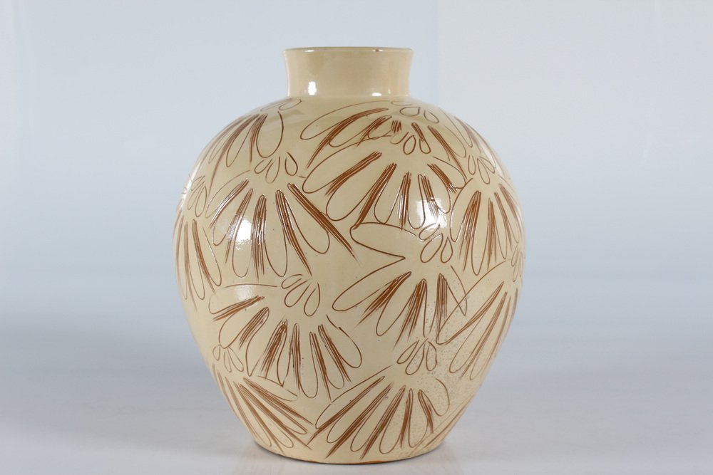 Large Sgraffito Floor Vase with Cream Yellow Glaze attributed to Astrid Tjalk from Herman A. Kähler