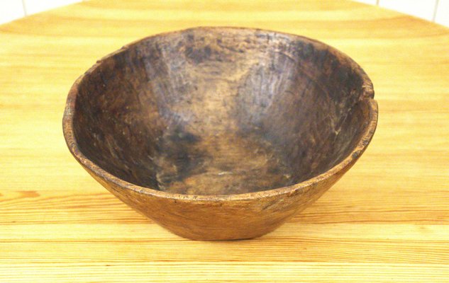 Large Swedish Folklore Carved Birchwood Bowl-UDU-1807824