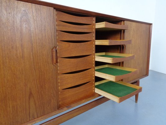 Large Teak Sideboard by Henry Rosengren Hansen for Brande Møbelindustri, 1950s-RDW-1723341