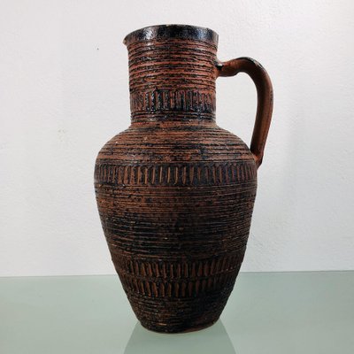 Large Terracotta Vase-LCQ-1095232