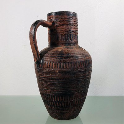 Large Terracotta Vase-LCQ-1095232