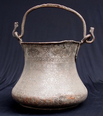 Large Vintage Engraved Islamic Tinned Bucket in Copper, 1920s-UZN-1395098