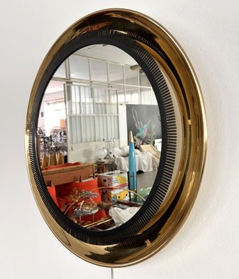 Large Wall Mirror with Brass Frame from Vereinigte Werkstätten Collection, 1970s-VNE-1816897