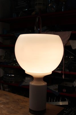 Large White and Pink Table Lamp from Vistosi, 1960s-EH-645660