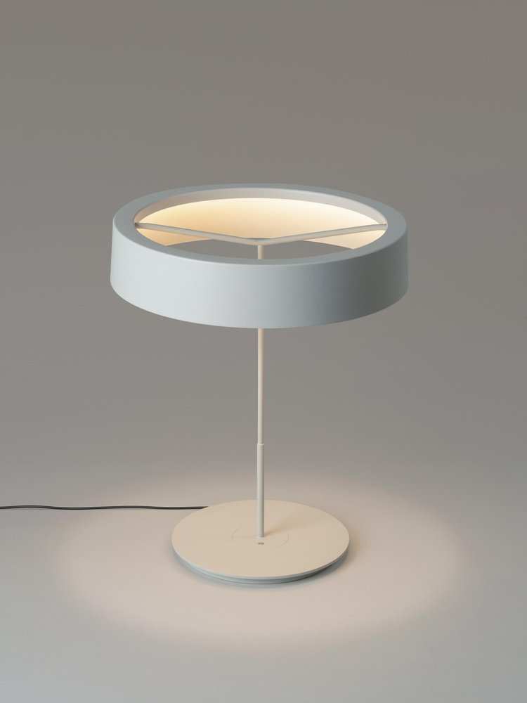 Large White Sin Table Lamp with Shade II by Antoni Arola