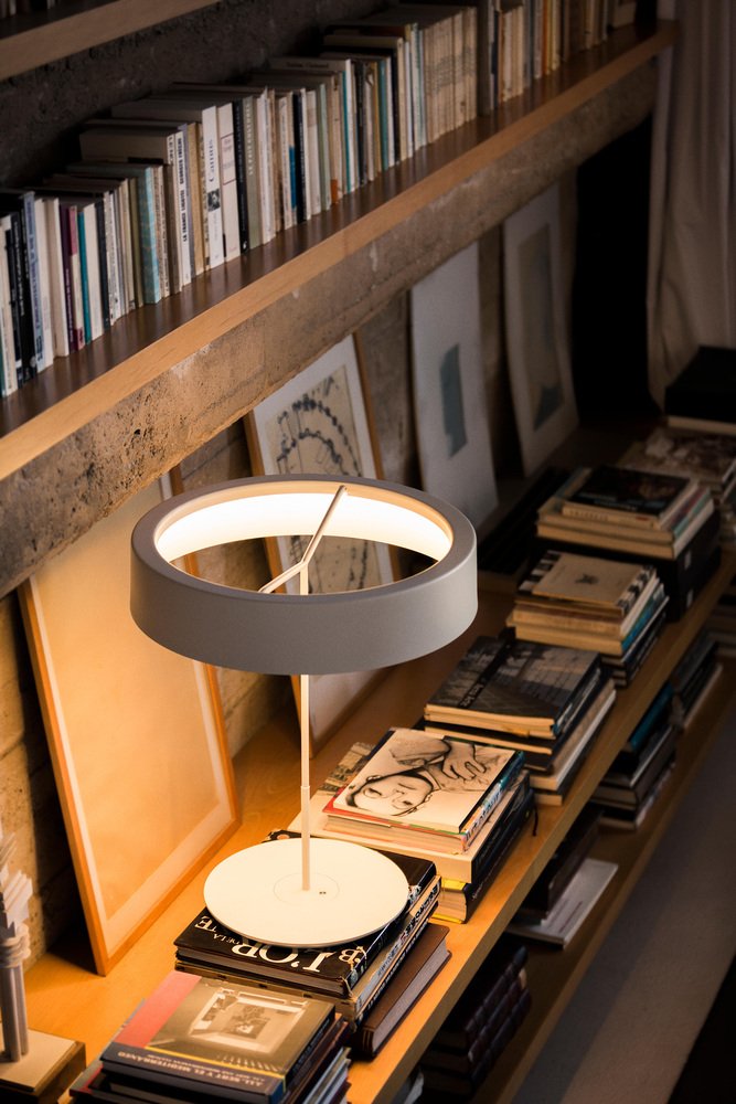 Large White Sin Table Lamp with Shade II by Antoni Arola