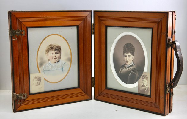 Large Wooden Double Folding Travel Picture Frame, 1870s-MJY-1224094