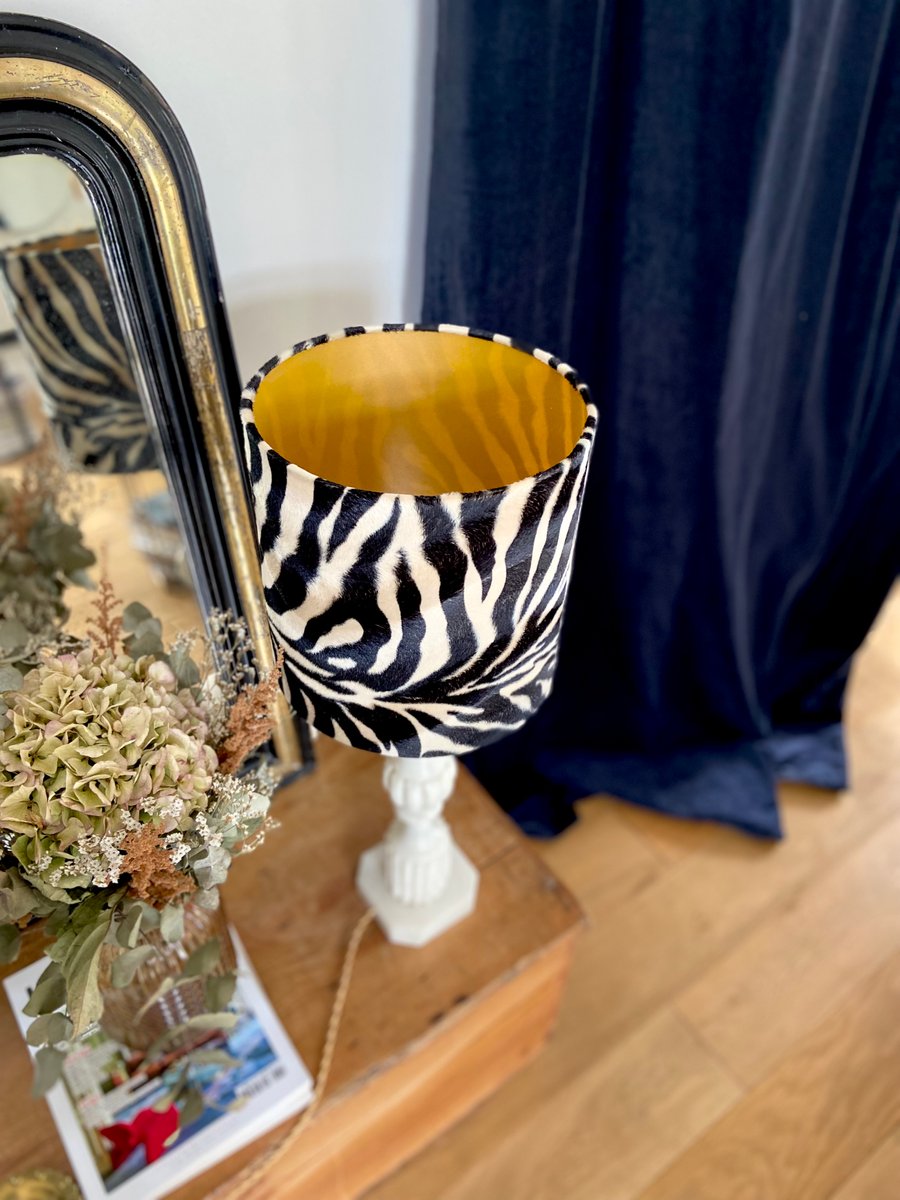 Large Zebra Lamp in Alabaster, 1960s