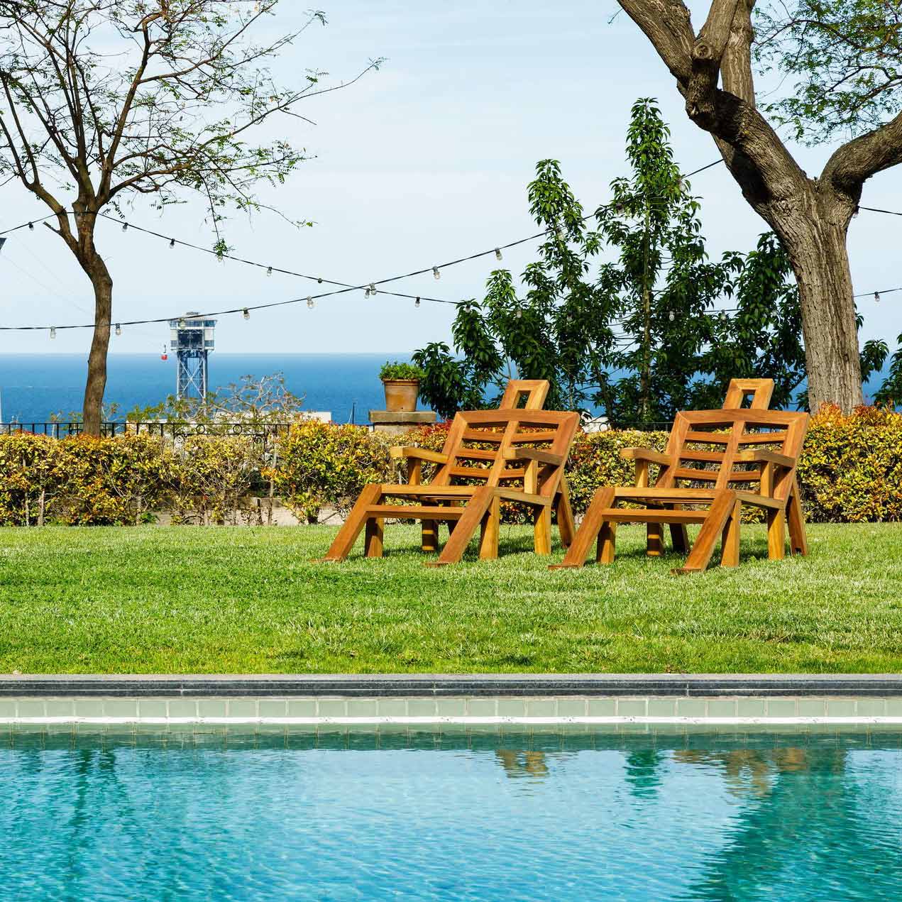 Iroko Deck Chair With Armrests Portlligat by Bd Barcelona Design