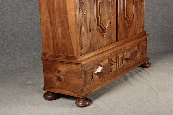 Late 17th Century Renaissance Walnut Cabinet, 1700s-DXD-2033238