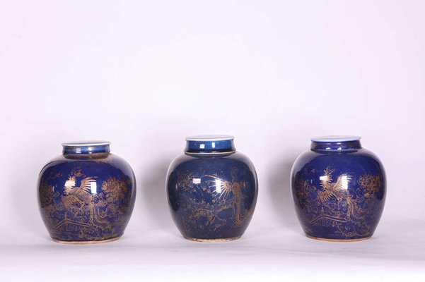 Late-18th Century Chinese Blue-Glazed & Gilt Porcelain Ginger Jars, Set of 3-MBH-1032314