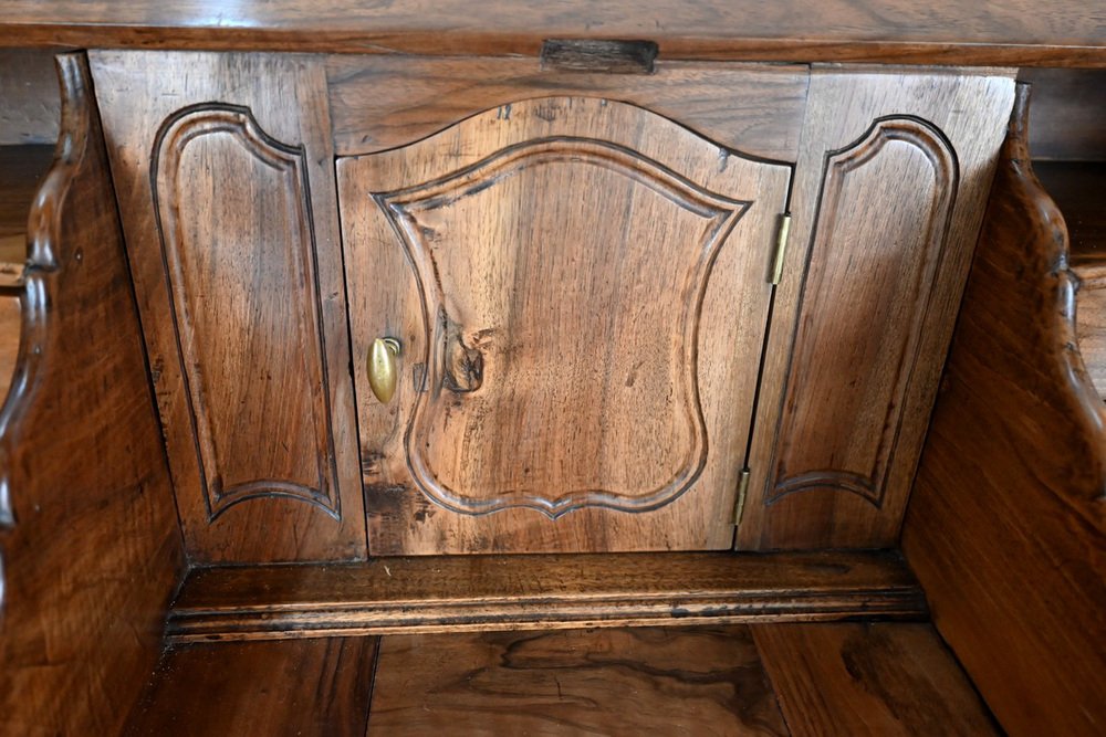 Late 18th Century Louis XV Walnut Chest of Drawers