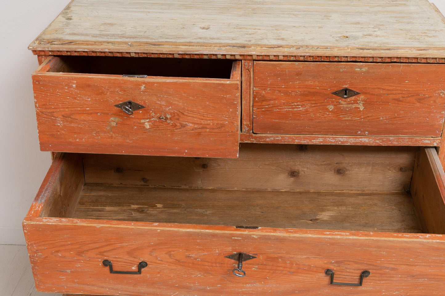 Late-18th Century Swedish Gustavian Neoclassical Chest of Drawers