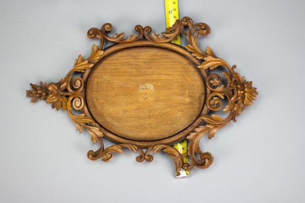 Late 19th Century Carved Walnut Oval Picture Frame, France, 1890s-KEG-1394538