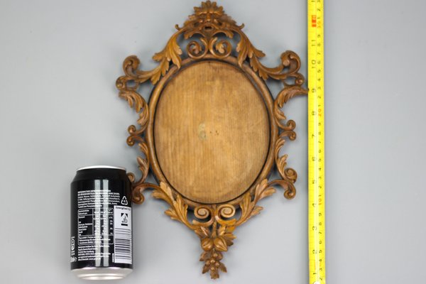 Late 19th Century Carved Walnut Oval Picture Frame, France, 1890s-KEG-1394538