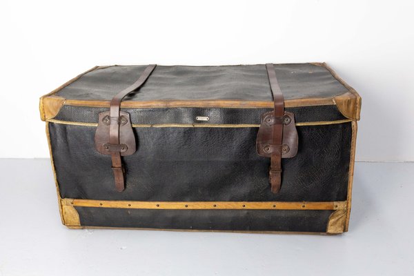 Late 19th Century French Leather Trunk with Train Labels-RIU-1422347