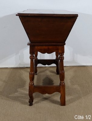 Late 19th Century Provençal Massive Walnut Petrin-RVK-1303974