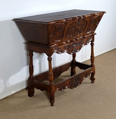 Late 19th Century Provençal Massive Walnut Petrin-RVK-1303974