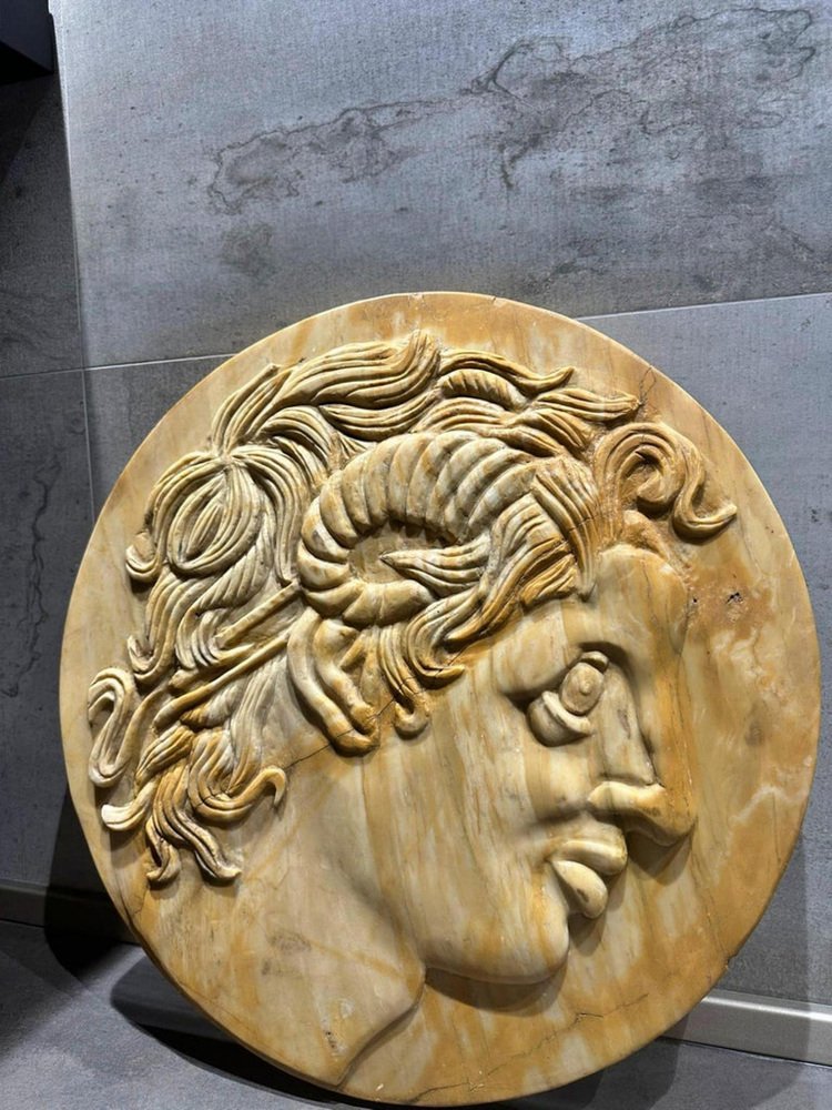 Late 19th Century Yellow Siena Marble Round of Alexander the Great Ammon