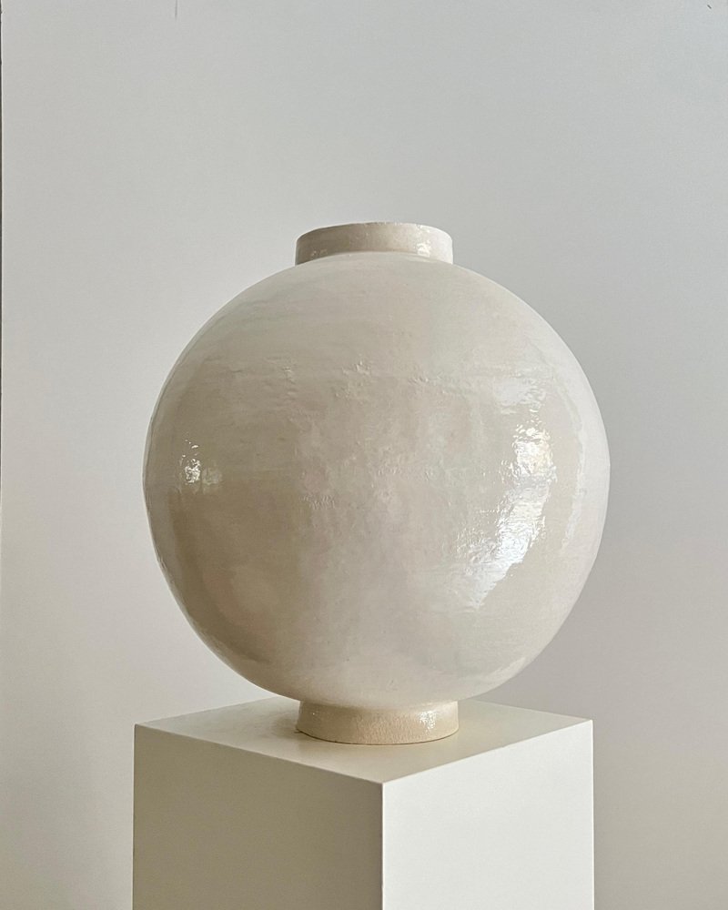 Layers Vessel by Laura Pasquino