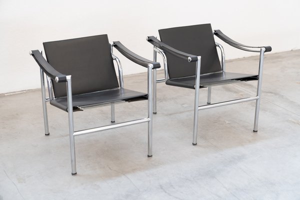 LC1 Armchairs by Le Corbusier for Cassina, 1970s, Set of 2-KNM-1756792