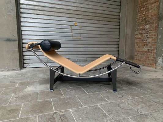 LC4 Louis Vuitton Limited Edition Lounge Chair by Charlotte Perriand, Le Corbusier and Pierre Jeanneret fo Cassina, 2014-ZM-1756369