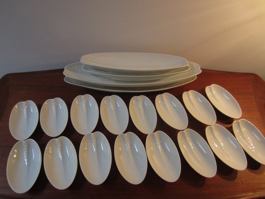 Leaf Shaped Service by Tapio Wirkkala for Rosenthal, 1960s, Set of 20-ICI-1744366