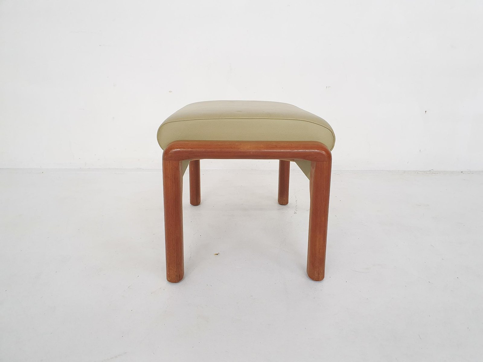 Leather and Teak Ottoman attributed to Sven Ellekaer for Komfort, Denmark, 1960s