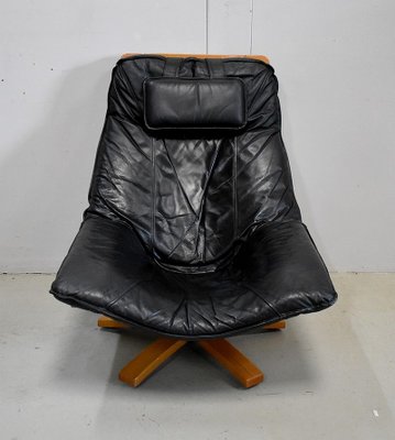 Leather & Beech Swivel Chair, 1970s-RVK-878795