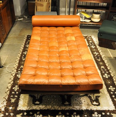 Leather Daybed by Ludwig Mies Van Der Rohe for Knoll International, 1970s-VCV-1586844