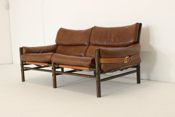 Leather Kontiki Sofa & Coffee Table from Arne Norell Ab, 1970s, Set of 2-VGV-1721542