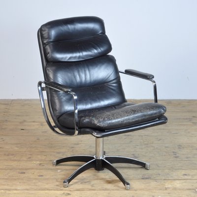 Leather Lounge Chair, 1970s-IW-868281